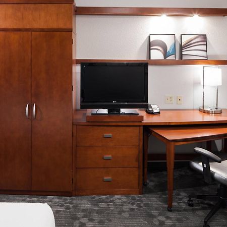 Courtyard By Marriott Miami At Dolphin Mall Sweetwater Εξωτερικό φωτογραφία