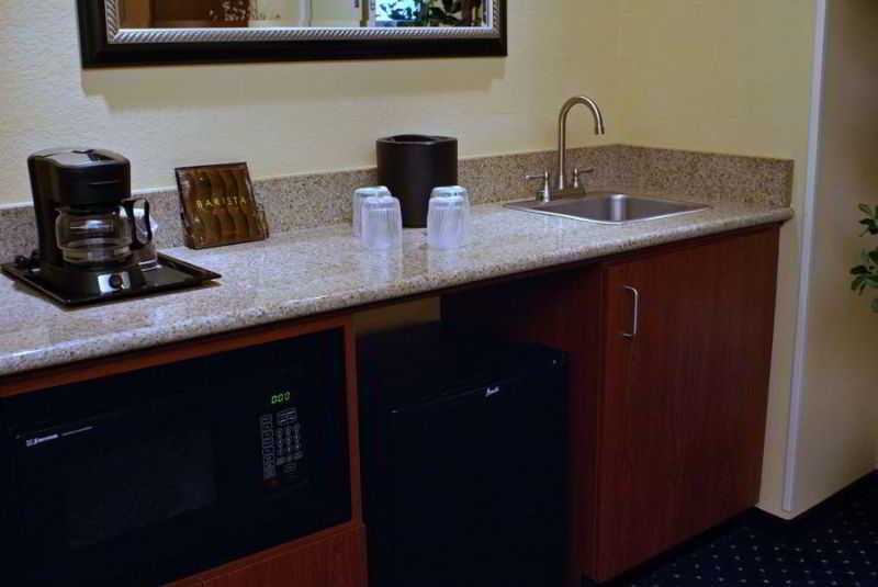 Courtyard By Marriott Miami At Dolphin Mall Sweetwater Εξωτερικό φωτογραφία