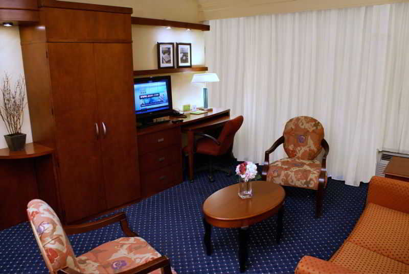 Courtyard By Marriott Miami At Dolphin Mall Sweetwater Εξωτερικό φωτογραφία